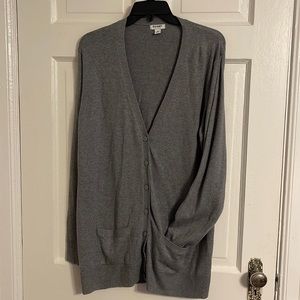 Soft grey long cardigan. EUC